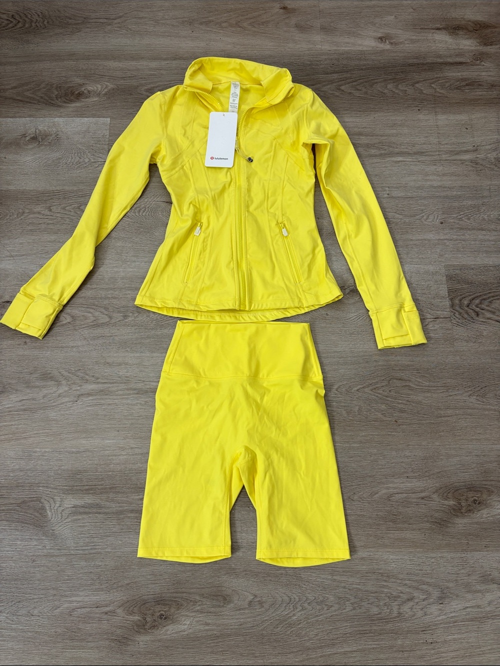 lululemon athletica Yellow Hooded Rain Jacket with Matching Shorts